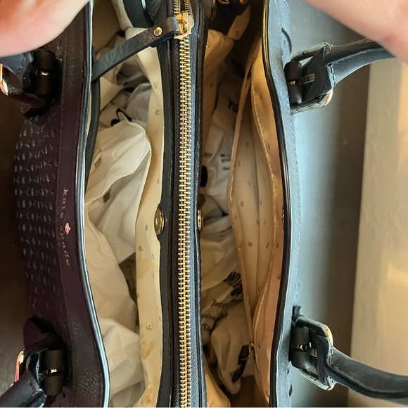 EUC grayish-blue Kate Spade bag with strap - Picture 5 of 9